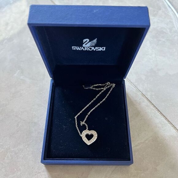 Swarovski Heart Pendant  - Picture 1 of 2